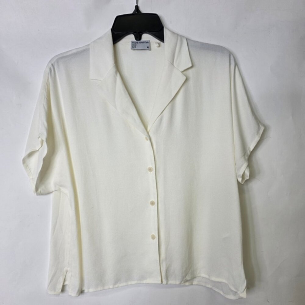 Frank  ; oak elevated basics Button down shirt